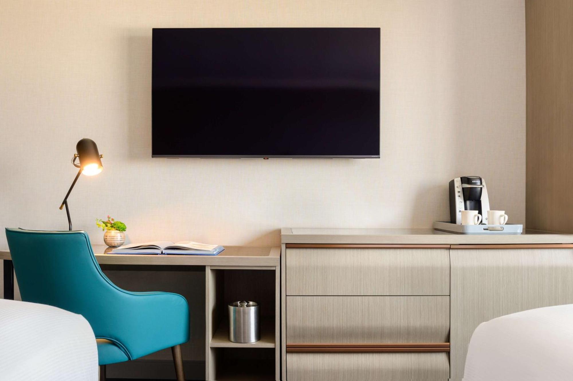 Hotel Doubletree By Hilton San Francisco South Airport Blvd